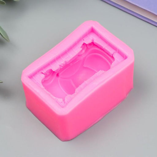 Молд силикононовый «Машинка жук» 8 х 5,5 х 3,8 см