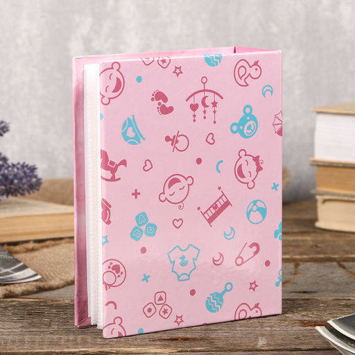 Фотоальбом на 100 фото 10×15 см Baby shoes, для девочки