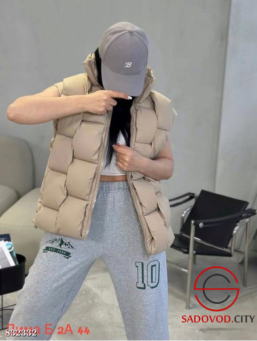 Жилетка женская на молнии