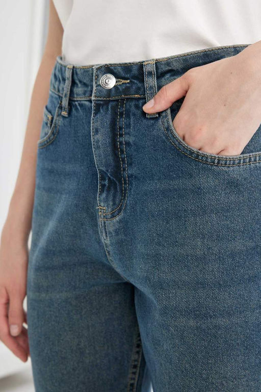 Джинсовые брюки длиной до щиколотки с высокой талией Lina Mom, потертые брюки - Defacto фото 5