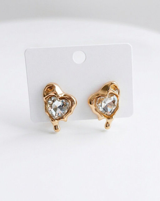 Стильные серьги