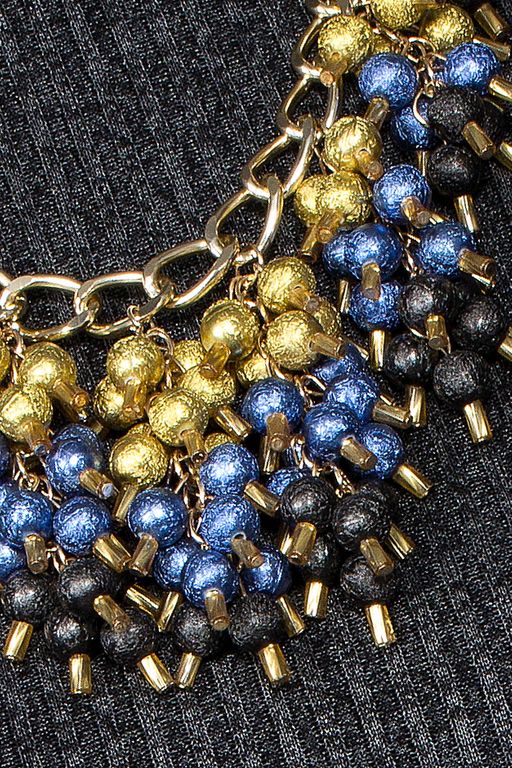 Бусы Бу-650/23