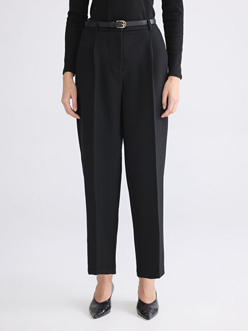 Beli Kemerli Kad?n Cigarette Pantolon