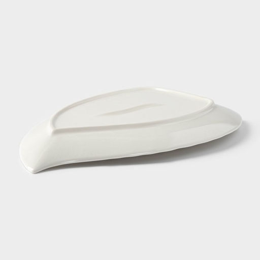 Блюдо для подачи «Лист», 30×19.5×3 см, керамика, цвет белый