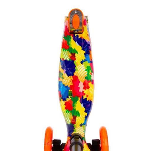 Самокат трехколесный