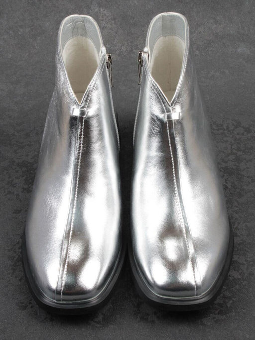 01-B50B-96C GREY/SILVER Ботинки демисезонные женские (натуральная кожа, байка)