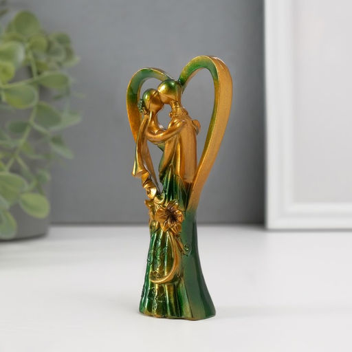 Фигурка полистоун «Влюблённые в сердце», 12×6.8×3.5 см