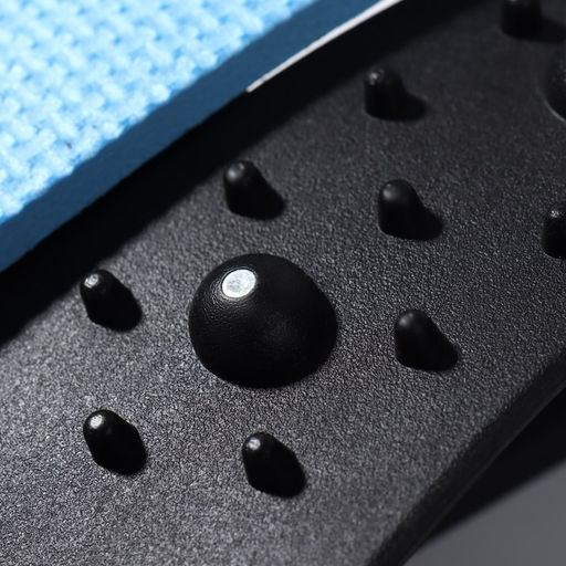 Массажёр для спины, трёхуровневый, с магнитом, 36×23 см, МИКС