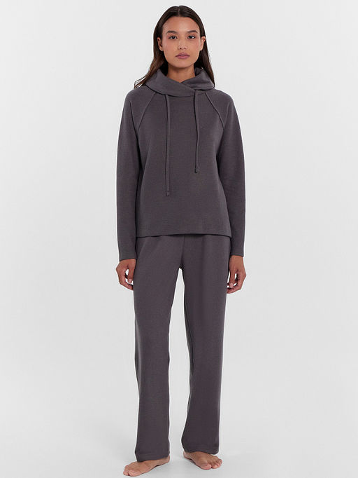 Брюки женские в сером цвете