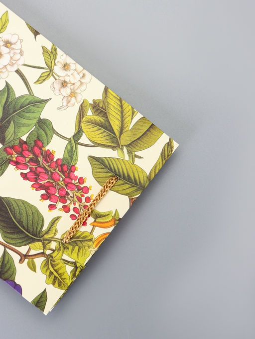 Цена за 4 шт. Пакет подарочный ламинированный Ботанический сад 11.5?14.5?6.5 см