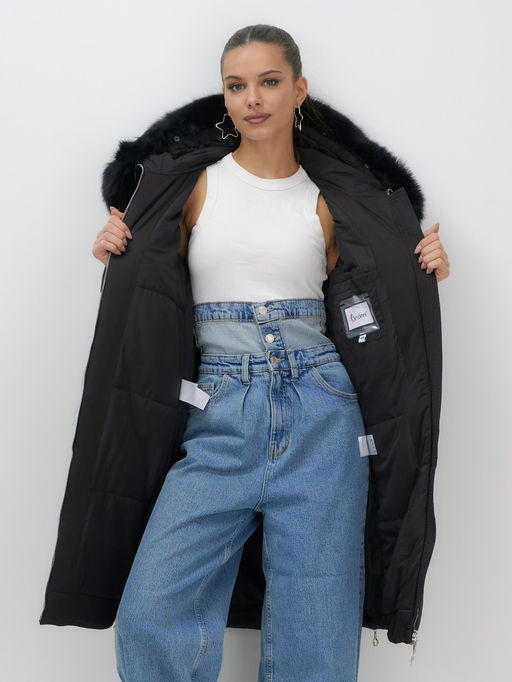 Пальто зимнее утепленное с мехом и капюшоном тренд черного цвета 7753Ch - Visdeer фото 16