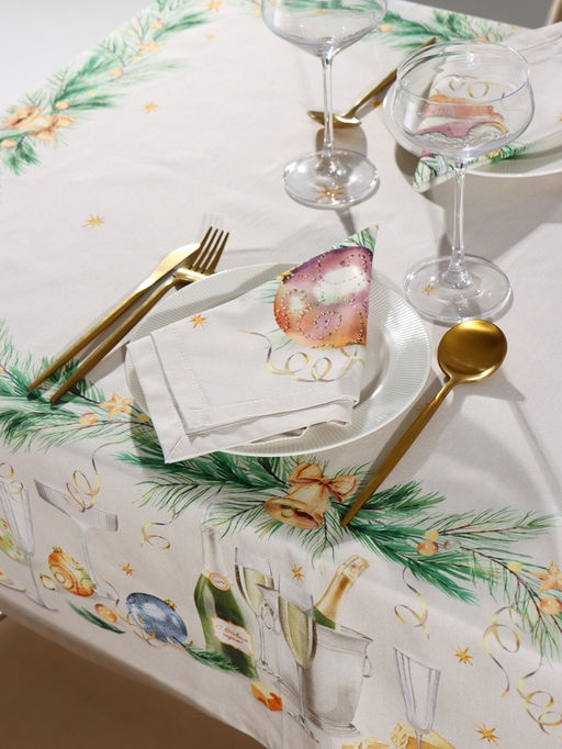 Набор новогодний «Этель» Spruce mood: скатерть 150×110 см ±3 см с ВГМО, салфетки 40×40 см, 4 шт.