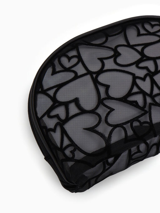 Косметичка дор Сердца 22*4*15, отд на молнии, черный