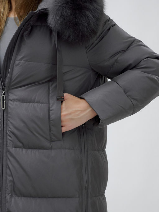 с натуральным мехом песца класса Люкс Бренд Visdeer Пальто зимние темно-серого цвета  фото 8