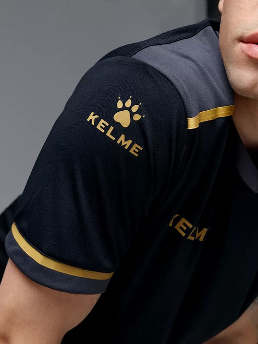 Футбольная форма KELME Short Sleeve Football Uniform Black