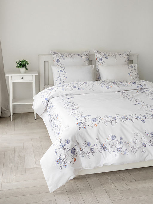 Комплект постельного белья Семейный белый/синий твил