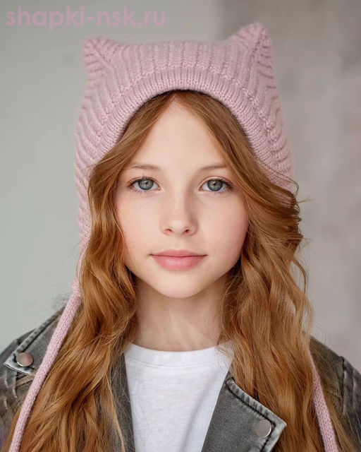 D 196 Чепчик (52-54)