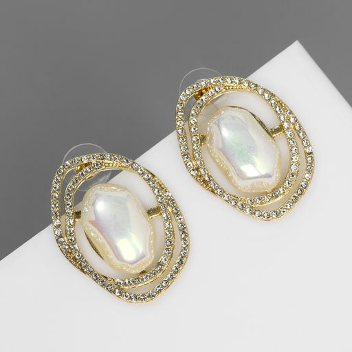 Серьги с жемчугом Абстракция желание, цвет белый в золоте, камень форма и цвет МИКС