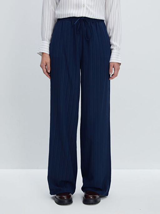 Beli Lastikli Dokulu Kad?n Pantolon