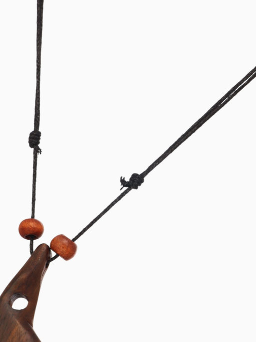 Кулон «Дельфин», дерево соно