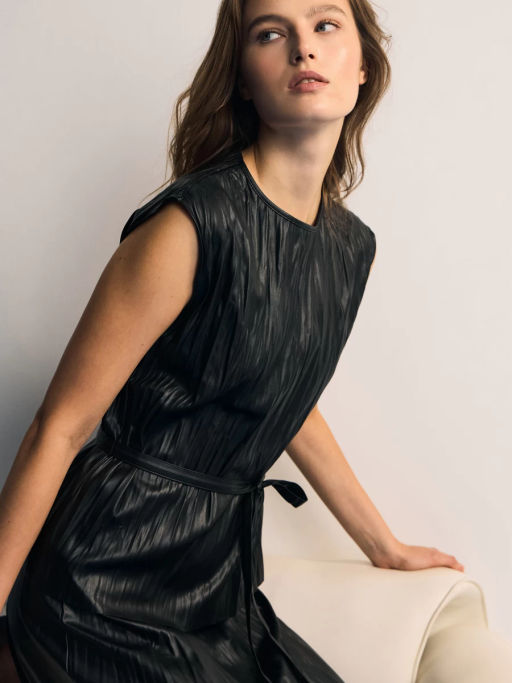 Блуза из искуственной кожи / Zarina