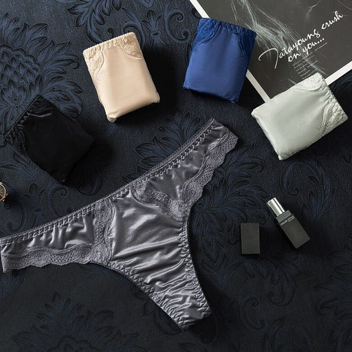 Трусики-стринги A33507240