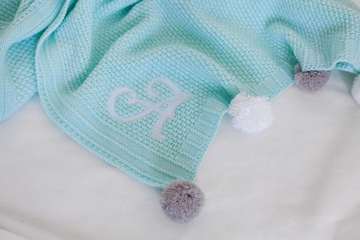 Вышивка на плед