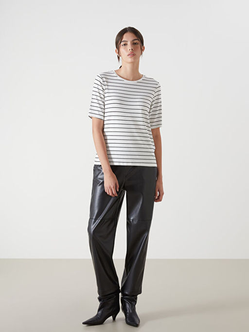 Bisiklet Yaka ?izgili Kad?n Ti??rt