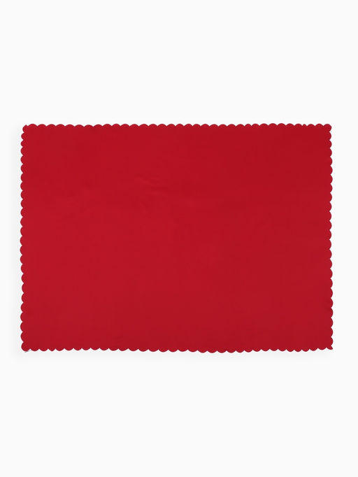 Скатерть Доляна, однотонная, 140?200 см, красная, 140 г/м?, 100% п/э