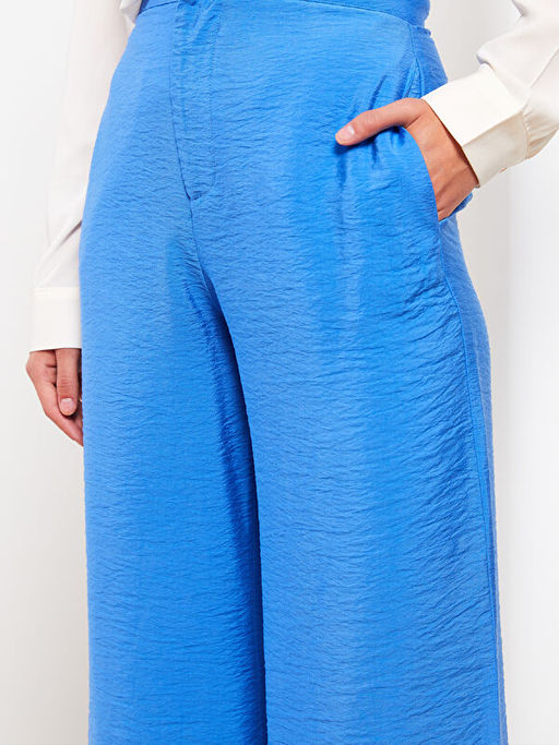 Kad?n Y?ksek Bel Standart Fit D?z Pantolon