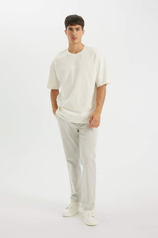 Футболка оверсайз с круглым вырезом на спине и короткими рукавами с принтом - Defacto фото 3