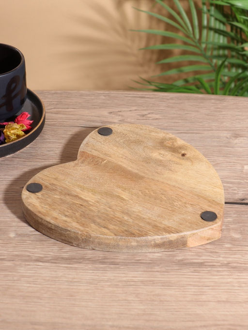 Блюдо в форме сердца Черепаха и цветы, 20.5?20?2.3 см, дерево манго