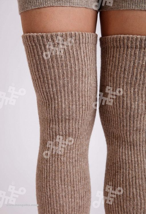 +Гетры из монгольской шерсти