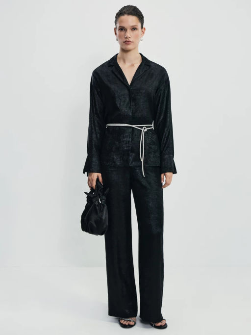 Блузка из блестящей ткани / Zarina