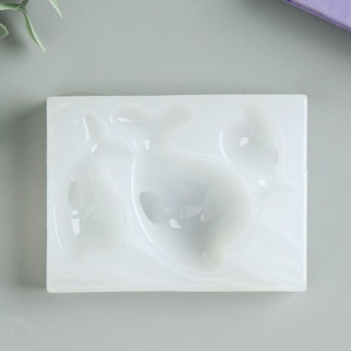 Молд силиконовый «Дельфины» 1,5 х 6,5 х 4,8 см