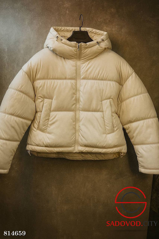 Укороченный пуховик женский