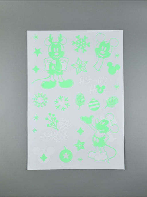 Наклейки интерьерные Новый год, со светящимся слоем, 35 ? 50 см, 2 листа