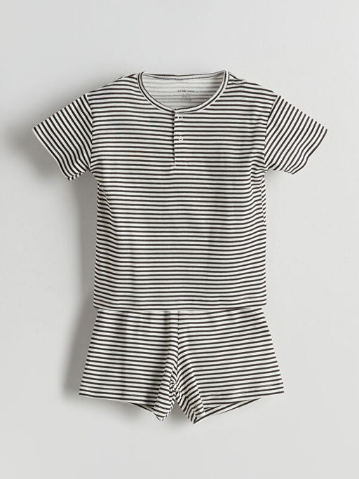 ?izgili Erkek Bebek Ti??rt ve ?ort 2li