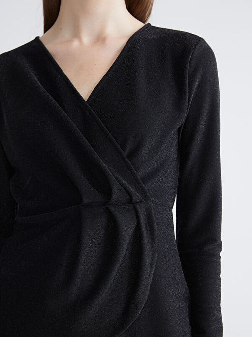 Kruvaze Yaka Parlak G?r?n?ml? B?zg?l? Bluz