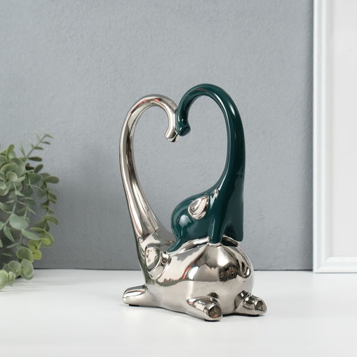 Фигурка керамика Слон со слонёнком. Сердце, т. зелёный с серебром, 7.3?17.5?22 см