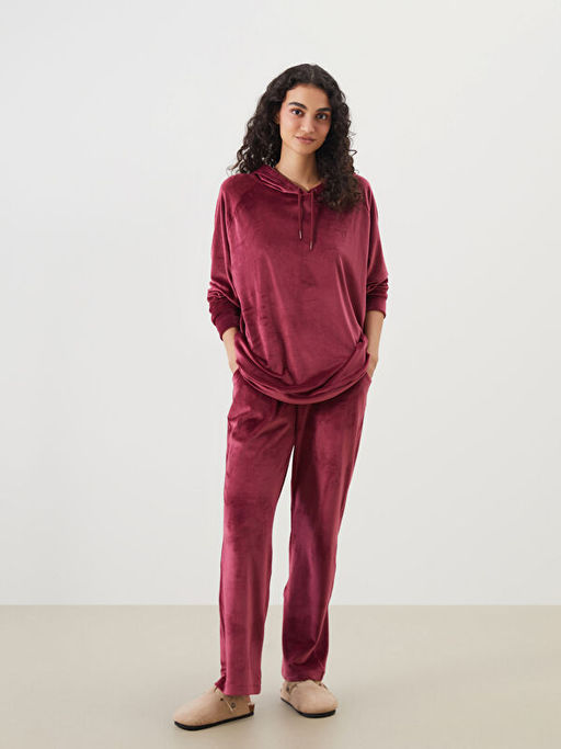 Kap??onlu Kadife Kad?n Pijama ?st?