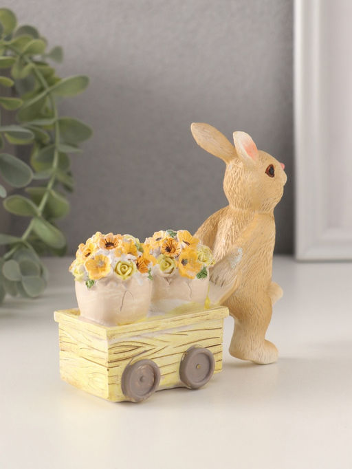 Фигурка полистоун Зайчик везёт цветочные горшки на тележке, 11?4?10 см