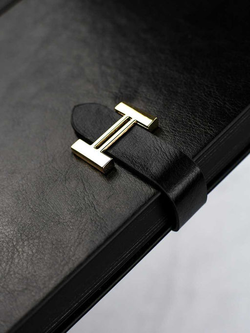 Ежедневник недатированный ESCALADA, А5+, 160 л., арт. 67184/ 10 САРИФ ЧЁРНЫЙ