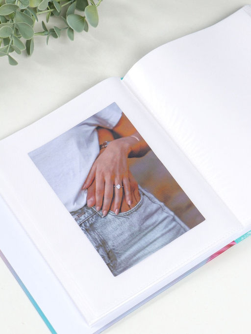 Фотоальбом на 100 фото 13×18 см «Сердца на веревочках», в коробке, 5×18×20.5 см