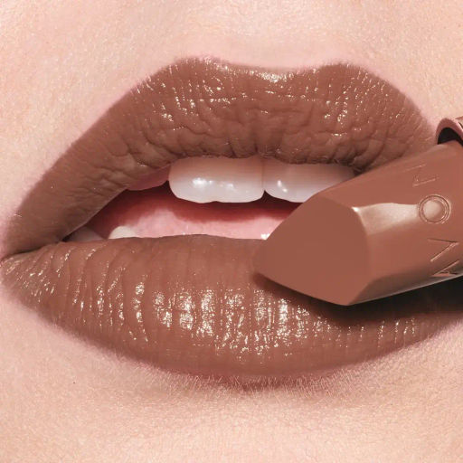 Увлажняющая кремовая губная помада Ultra Colour, 3.6 г