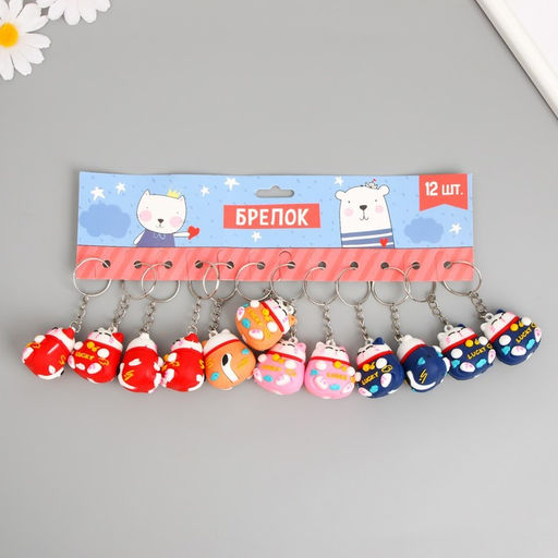 Цена за 12 шт. Брелок для ключей на кольце «Котик удачи», резина, 4×3.3 см, МИКС