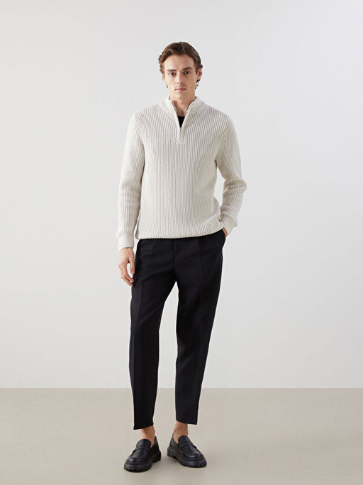 Dik Yaka Uzun Kollu Erkek Triko Kazak