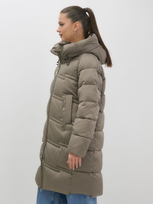 Пальто зимнее утепленное с капюшоном женское светло-коричневого цвета 7779SK - Visdeer фото 6