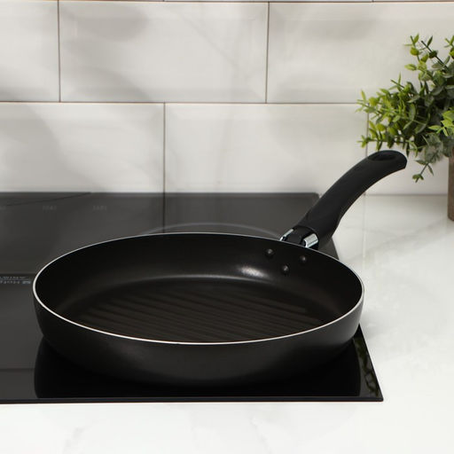 Сковорода-гриль «Хит», d=26 см, h=8 см, антипригарное покрытие, алюминий, чёрная