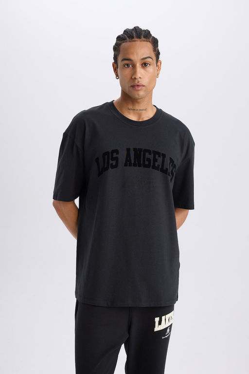 NBA Los Angeles Lakers Oversize Geni_ Kal_p Bisiklet Yaka K_sa Kollu Ti__rt